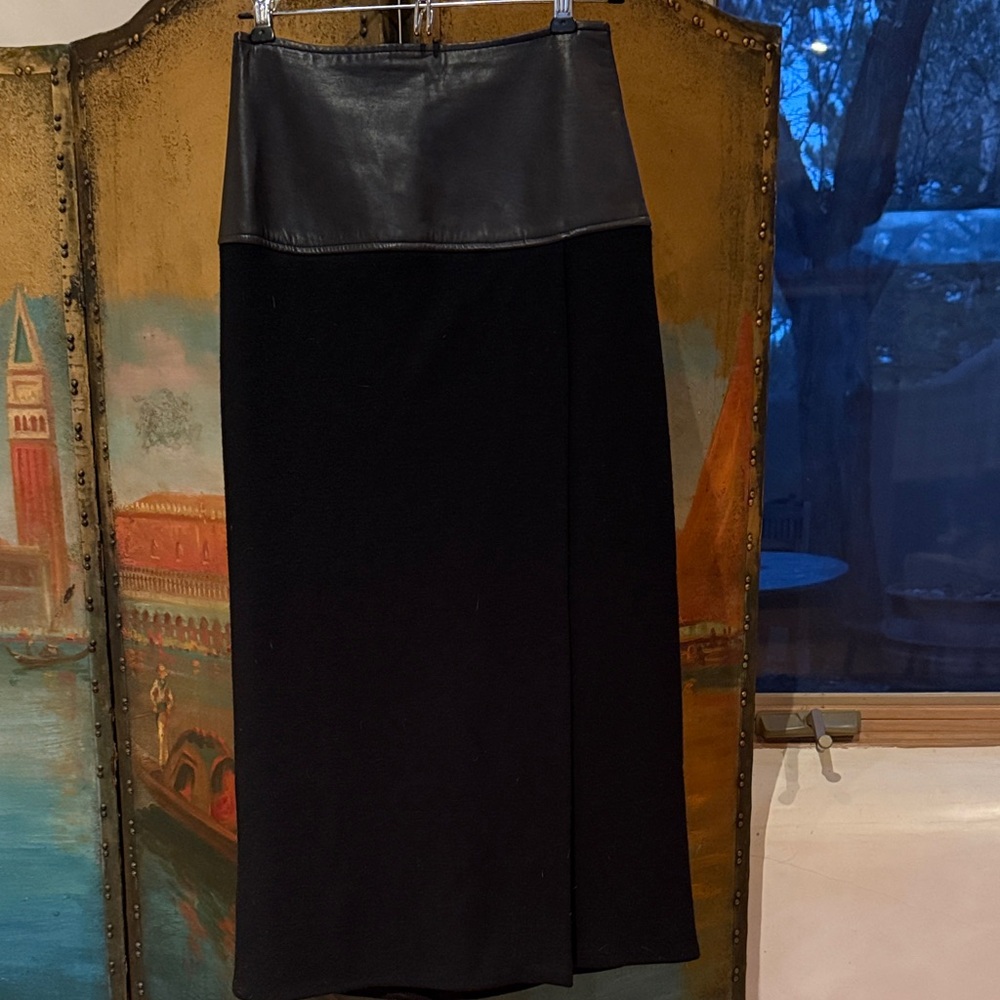 Vintage midi mix-media skirt! SEXY, elegant, wool & leather!🖤